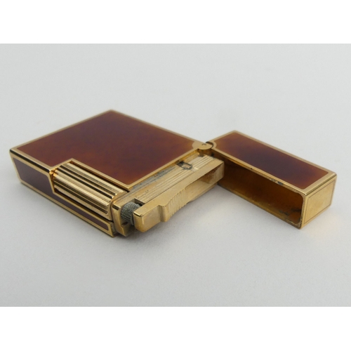 627 - As new vintage S.T.Dupont lighter, enamelled and 20 micron gold plated with original box and instruc... 