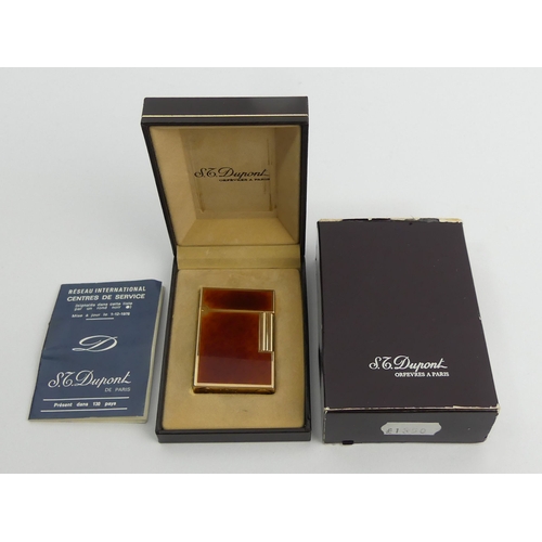 627 - As new vintage S.T.Dupont lighter, enamelled and 20 micron gold plated with original box and instruc... 