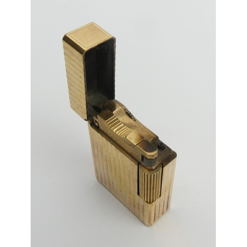 628 - Vintage C.1970’s S.T.Dupont lighter, 20 micron gold plated. UK Postage £12