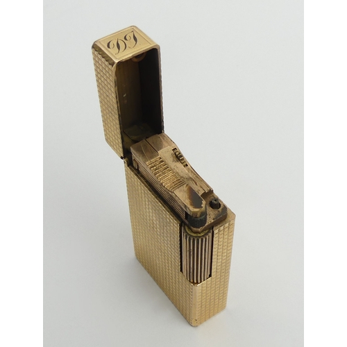 629 - Vintage S.T.Dupont lighter C.1960’s, 20 micron gold plated diamond pattern in its original box, inst... 