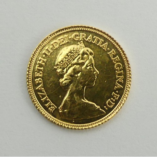 229A - 1982 Elizabeth II half sovereign. UK Postage £12.