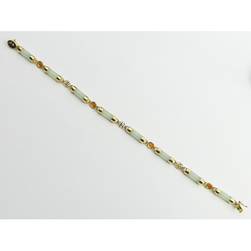 25 - 14ct gold two colour jade bracelet, 7 grams, 18.5cm.