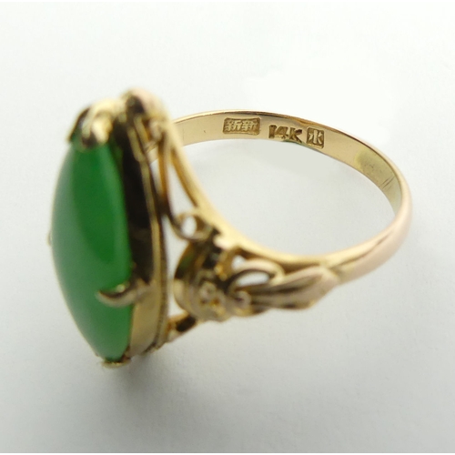 4 - 14ct gold jade set ring, 3.9 grams, 19.6mm, size O1/2.