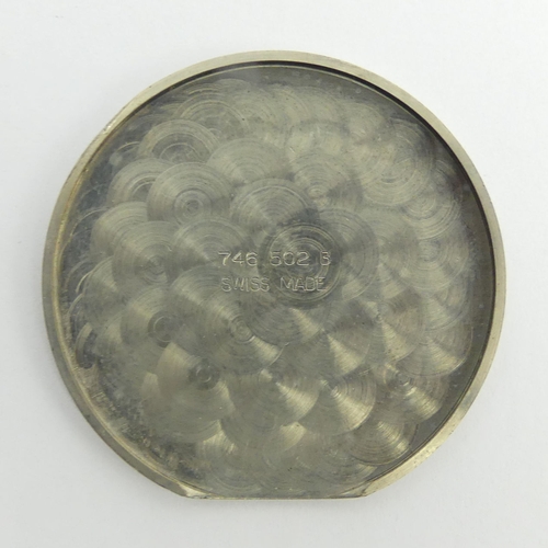 153 - Shield 17 jewel gold plated full hunter pocket watch, 47 x 62mm.
Condition Report: In working Order.