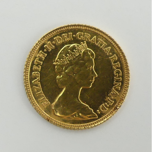 185A - Elizabeth II 1982 half sovereign.