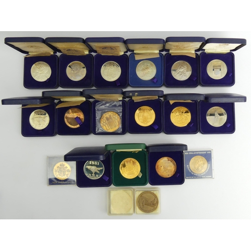 195 - Eighteen cased commemorative medallions, mostly by Tower Mint.