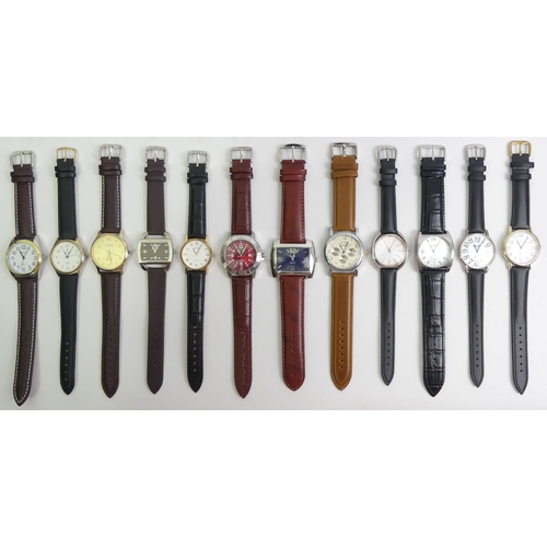 135 - A collection of 28 gents watches, including Accurist and Sekonda.
Condition Report: All working.