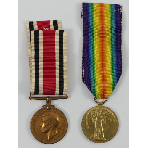 263 - A great war medal to 27892 P.T.E A.E Smith Middx regiment and a Faithful Service Special Constabular... 