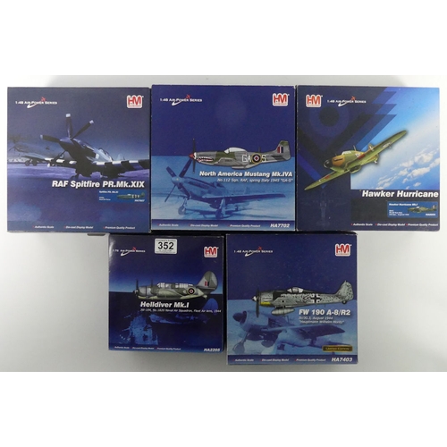 352 - Five boxed Hobbymaster diecast war planes, North America Mustang MKIVA, FW190A-8/R2, Hawker Hurrican... 