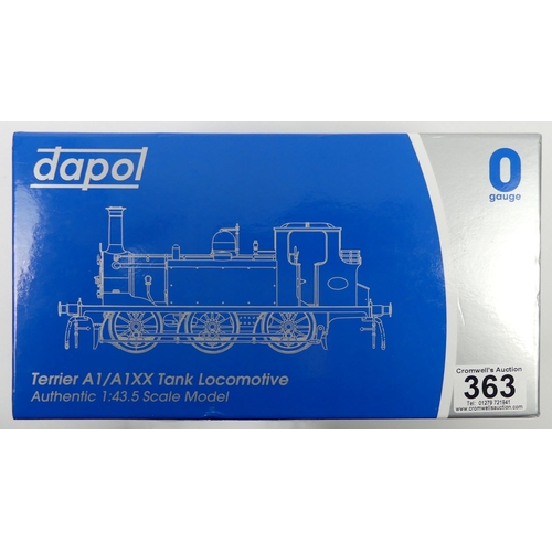 363 - A boxed Dapol 0 gauge Terrier A1/A1XX Tank locomotive 1:43.5 scale model, 32636 BR lined block, mint... 