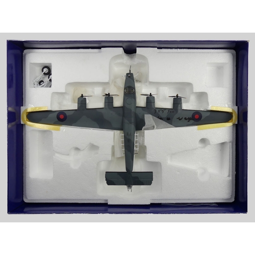 388 - Boxed Corgi diecast Aviation Archive AA34005 WWII Bombers on the horizon consolidated B240 Liberator... 