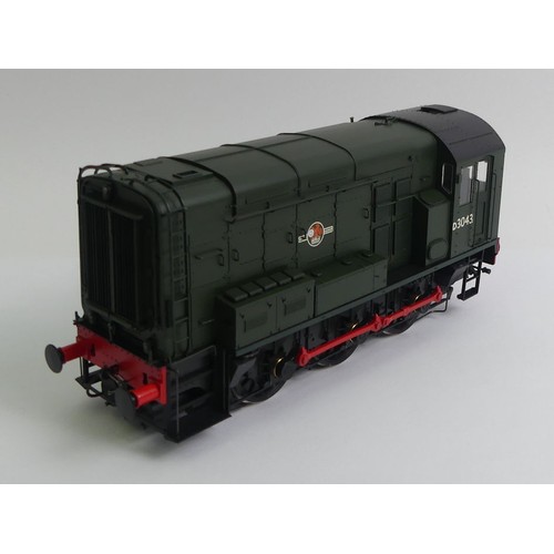 400 - 0 gauge Dapol, 7D-008-000 D3043 BR green, late crest no wing panels, diesel electric locomotive, 1:4... 