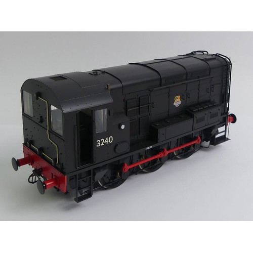 409 - 0 gauge Dapol 7D-008-004 class 08 13240 BR Black early crest diesel electric locomotive 1:43.5 scale... 