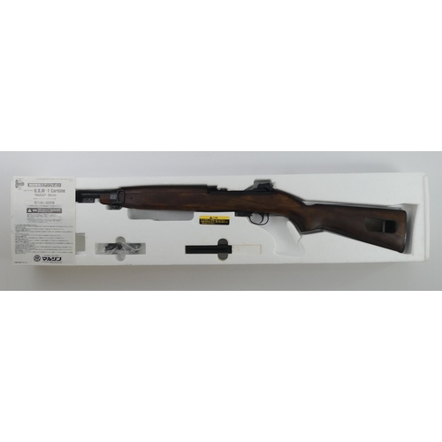 198 - A Marushin CO2 W.S. M1 Carbine 8mm airsoft gun, boxed with instructions.
No licence is required to p... 