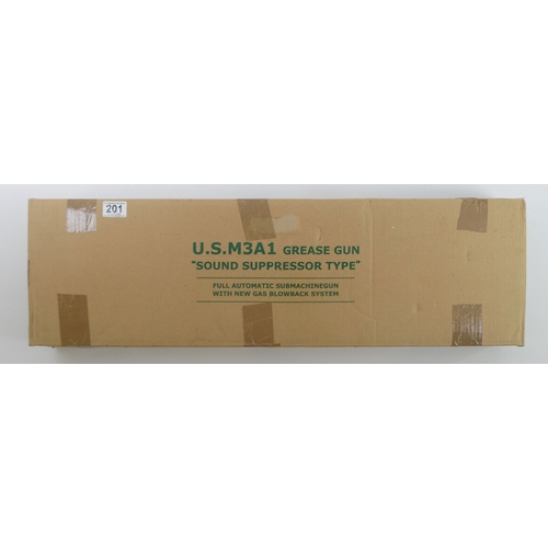 201 - JASG WS-M3A1 Grease gun, CO2, Cal .45 boxed with instructions, 74cm.
No licence is required to purch... 