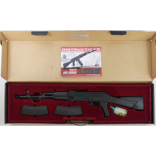 203 - ICS AK-74M electric assault airsoft rifle, boxed with instructions, 97cm.
No licence is required to ... 