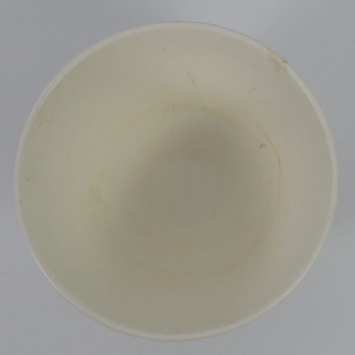 348 - Wedgwood, Keith Murray moonstone bowl, 10cm.