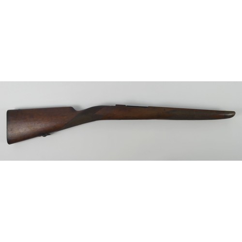 196 - A Mauser rifle stock, 76cm.
No licence is required to purchase this item. Over 18's only.