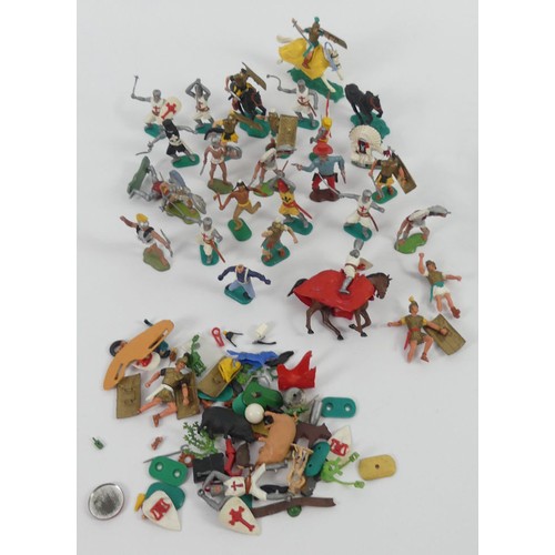 400 - Model fort together with a collection of Timpo and other plastic figures.