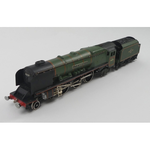 395 - Wrenn 00 gauge W2228 'City of Birmingham' locomotive and tender in BR green livery, boxed with instr... 