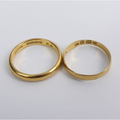 14 - Two 22ct gold wedding rings, 5.3 grams, size L1/2 - M.