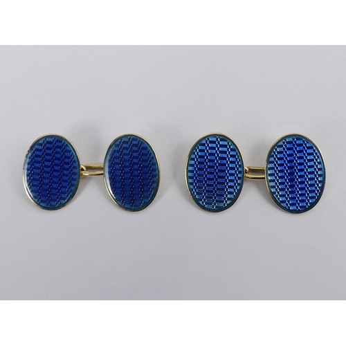 39 - A pair of 18ct gold and blue enamel cufflinks, London 1929, 11.4 grams, 18.3mm.