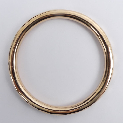 43 - 9ct gold and rose gold bangle, Birm. 1921, 15.7grams, 7.8mm x 84mm.