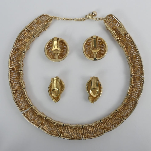 50 - Boucher 6730 gold tone collarette necklace and matching earrings, along with a pair of paste set Chr... 