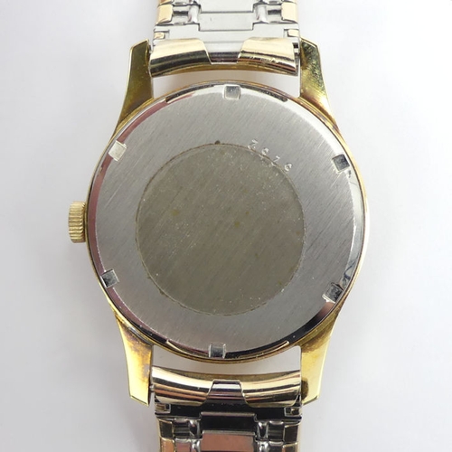 101 - Gents gold tone Bernex Barracuda 17 jewel, manual wind watch, with box and papers, 35.4mm.
Condition... 