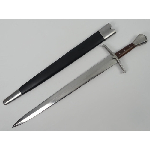 215 - John Barnett 1400 era archers sword with scabbard, 59cm, boxed.