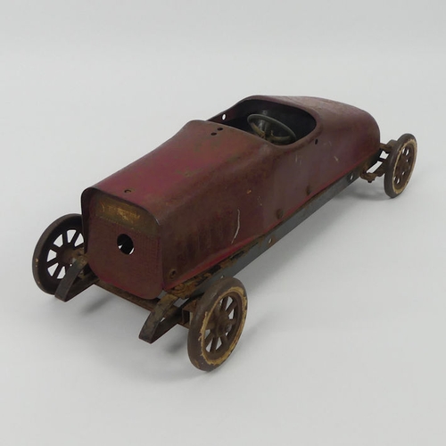 397 - A 1920's tinplate Structo Toys clockwork construction kit American racing car. 38 x 12 cm.