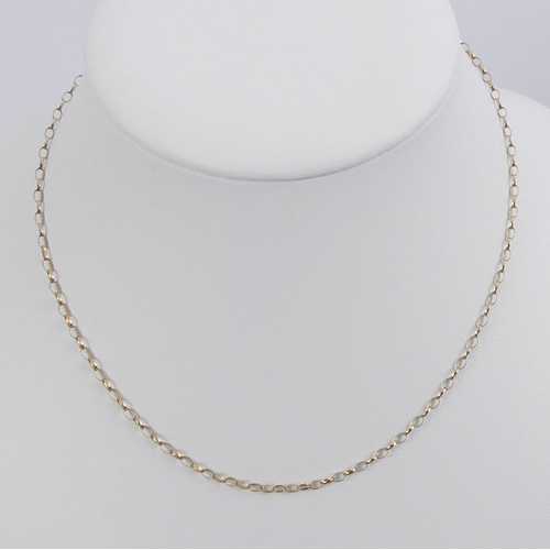 30C - 9ct gold oval belcher link chain necklace, 1.6 grams, 41cm.