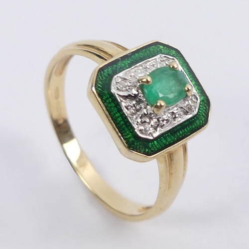 40 - 14ct gold, emerald and diamond ring, 2.7 grams, 10.7mm.