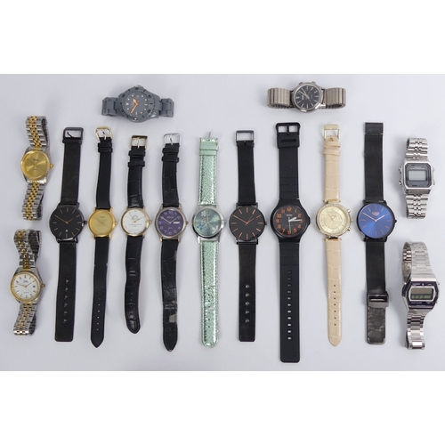 119 - A box of watches, including Casio and Seiko.