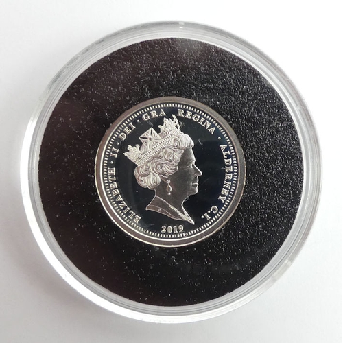 175 - Jubilee Mint 'The 50th Anniversary of Concorde' solid silver proof £1 coin,  M.I.B with C.O.A.