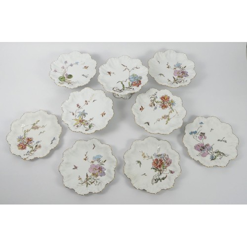 391 - 9 pieces of Limoges tableware in floral patterns to include tazas and plates
Highest 18 cm.