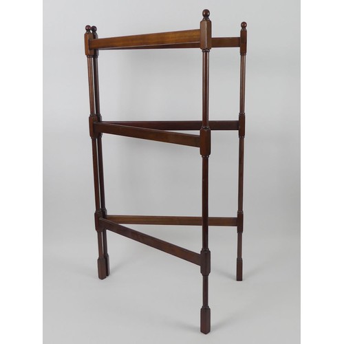 485 - An Edwardian mahogany towel rail, 101cm x 88cm.
Collection own Courier Only.