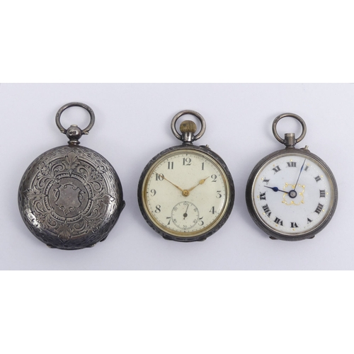 101 - Victorian silver full hunter pocket watch and two open face silver pocket watches, hunter 36.5mm x 5... 