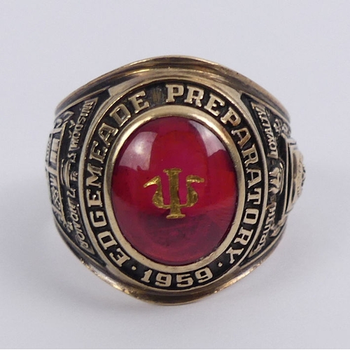 25 - 10ct gold Edgemeade Preparatory American College ring, 12.5 grams, 20.6mm, size S 1/2.