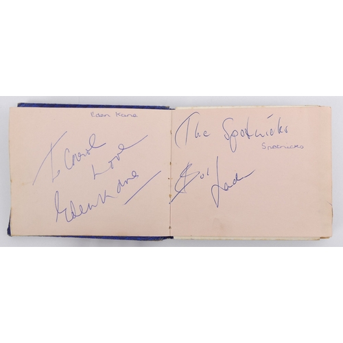 400 - A 1960's autograph book with signatures from bands of the time, including Fleetwood Mac, Peter and G... 