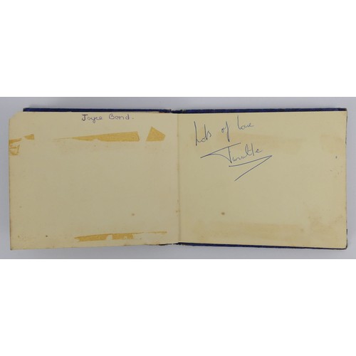 400 - A 1960's autograph book with signatures from bands of the time, including Fleetwood Mac, Peter and G... 