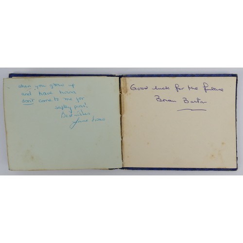 400 - A 1960's autograph book with signatures from bands of the time, including Fleetwood Mac, Peter and G... 