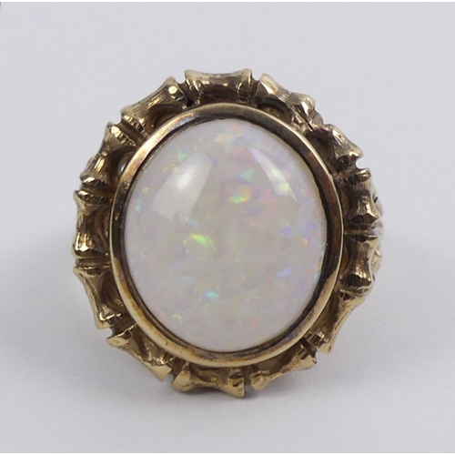 5 - 9ct gold, opal single stone ring, 6 grams, 18.9mm, size L 1/2.