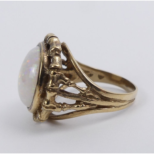 5 - 9ct gold, opal single stone ring, 6 grams, 18.9mm, size L 1/2.