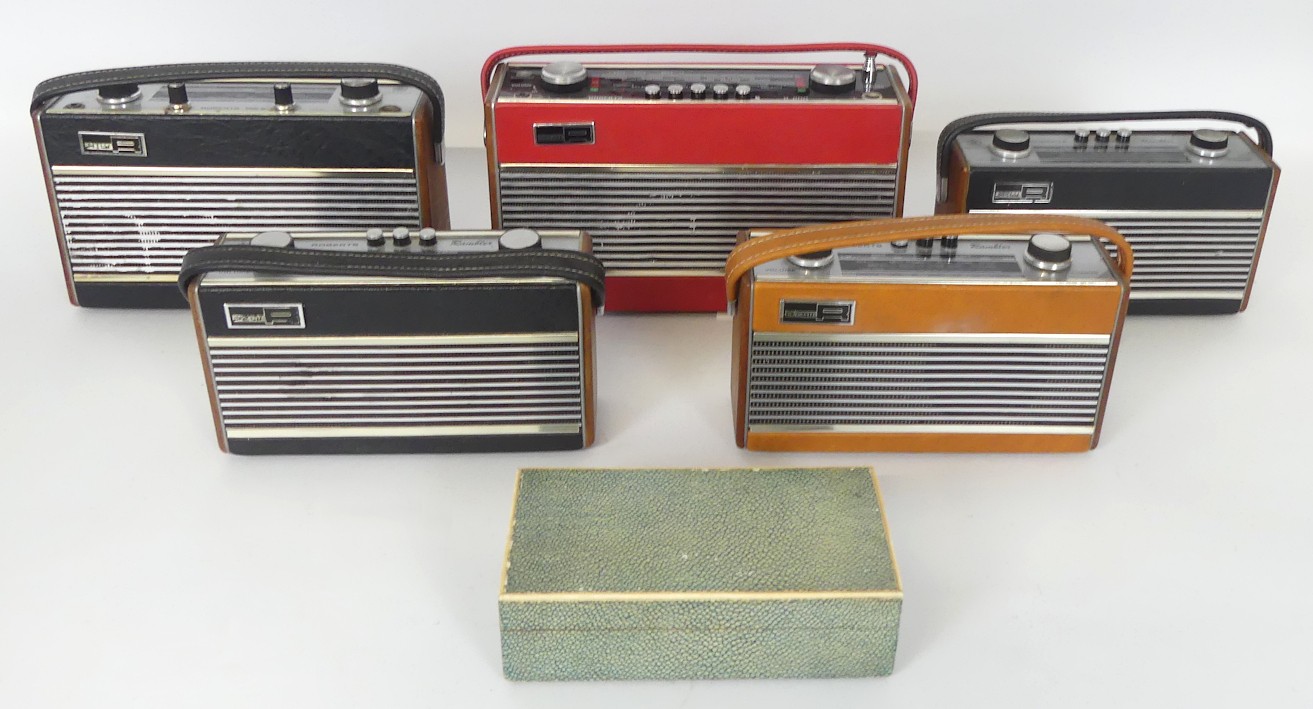 Five vintage Roberts radios, including R600, Ric2 and Rambler, largest ...