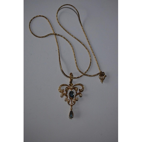 94 - 15 ct. gold aquamarine and pearl pendant - total weight 3 g