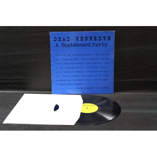 93 - Dead Kennedys - A Skateboard party ( Staving Missile 102)