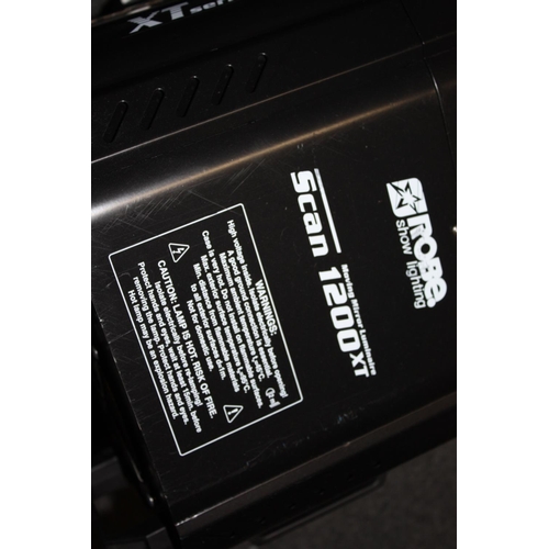 145 - Robe Scan 1200XT NB VAT @20% on the hammer price for this lot