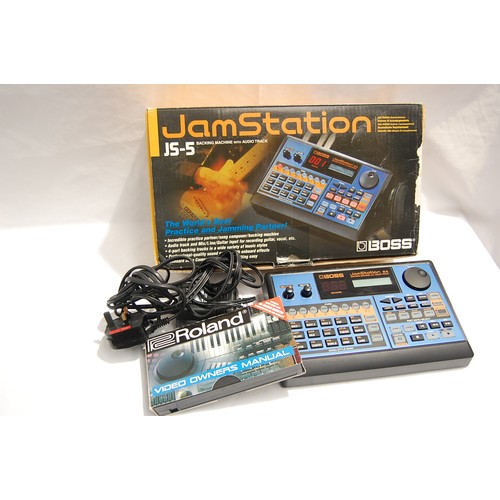 201 - Boss JS-5 JamStation - with original box, cables tape etc