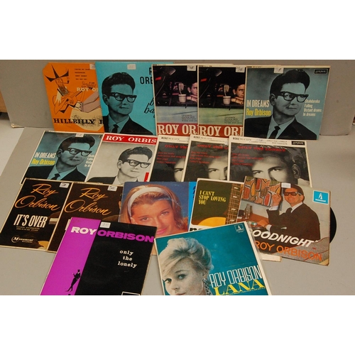 254 - Good collection of Roy Orbison Eps